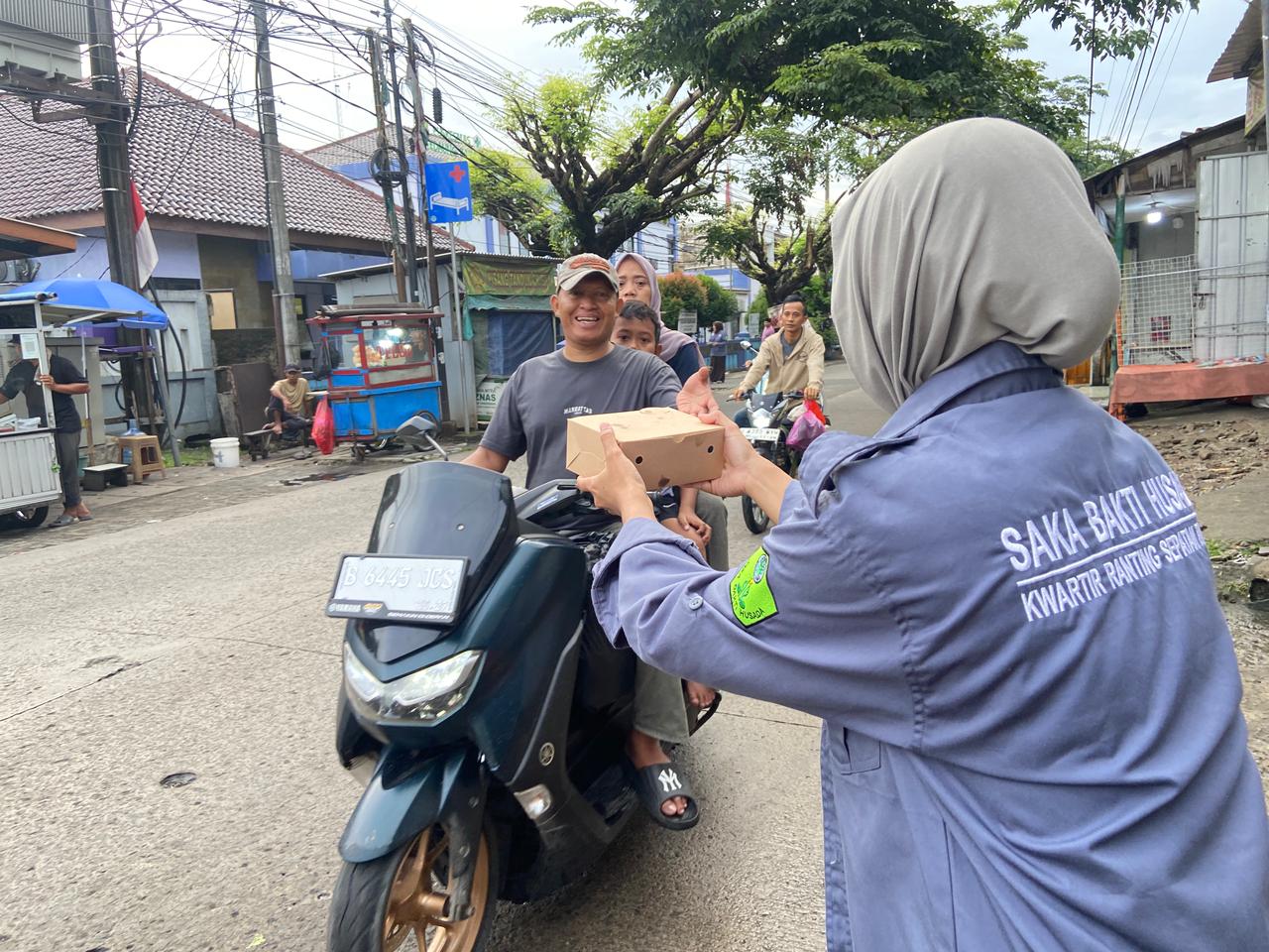 Buka Puasa Bersama dan Berbagi Takjil